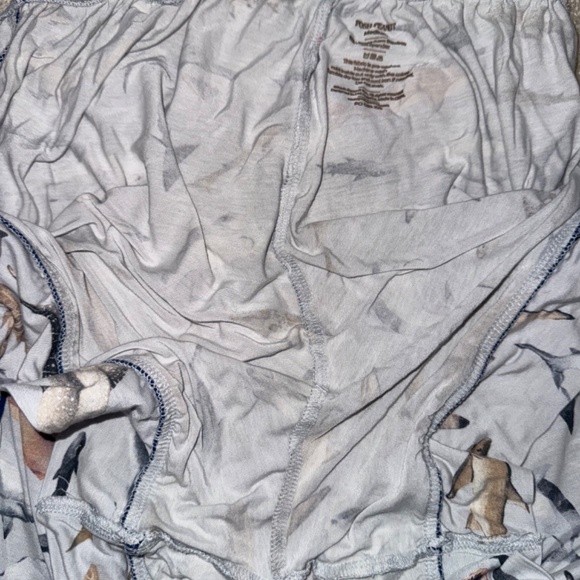 Posh Peanut Women's Maverick Luxe Pajama Short Set, Medium, EUC - Picture 12 of 14